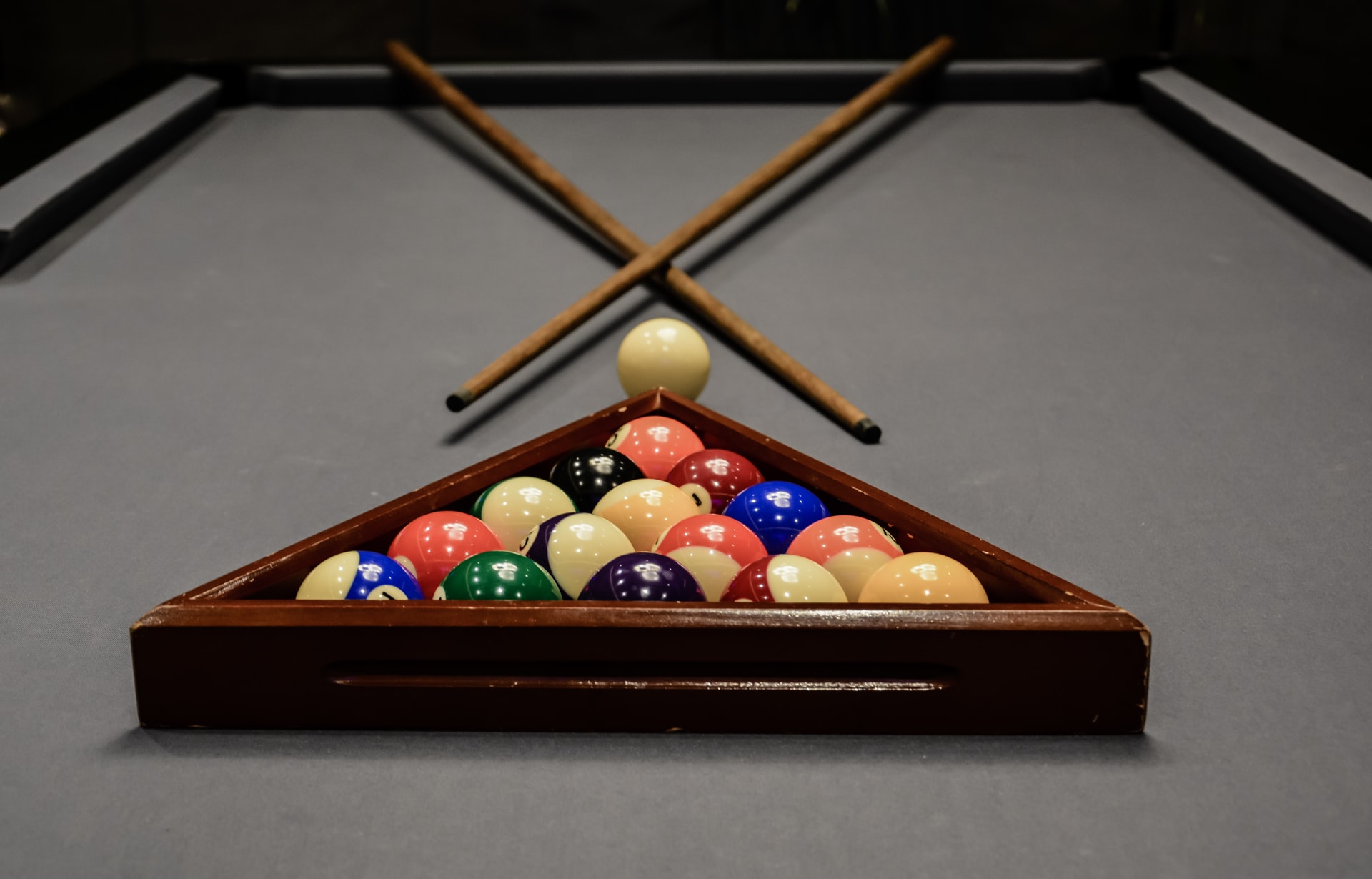 how to design the perfect game room