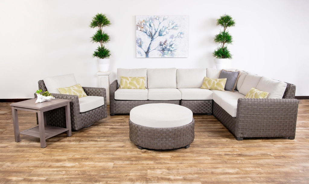 wicker outdoor furniture