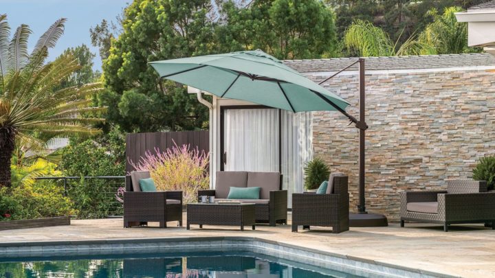 cantilever umbrella